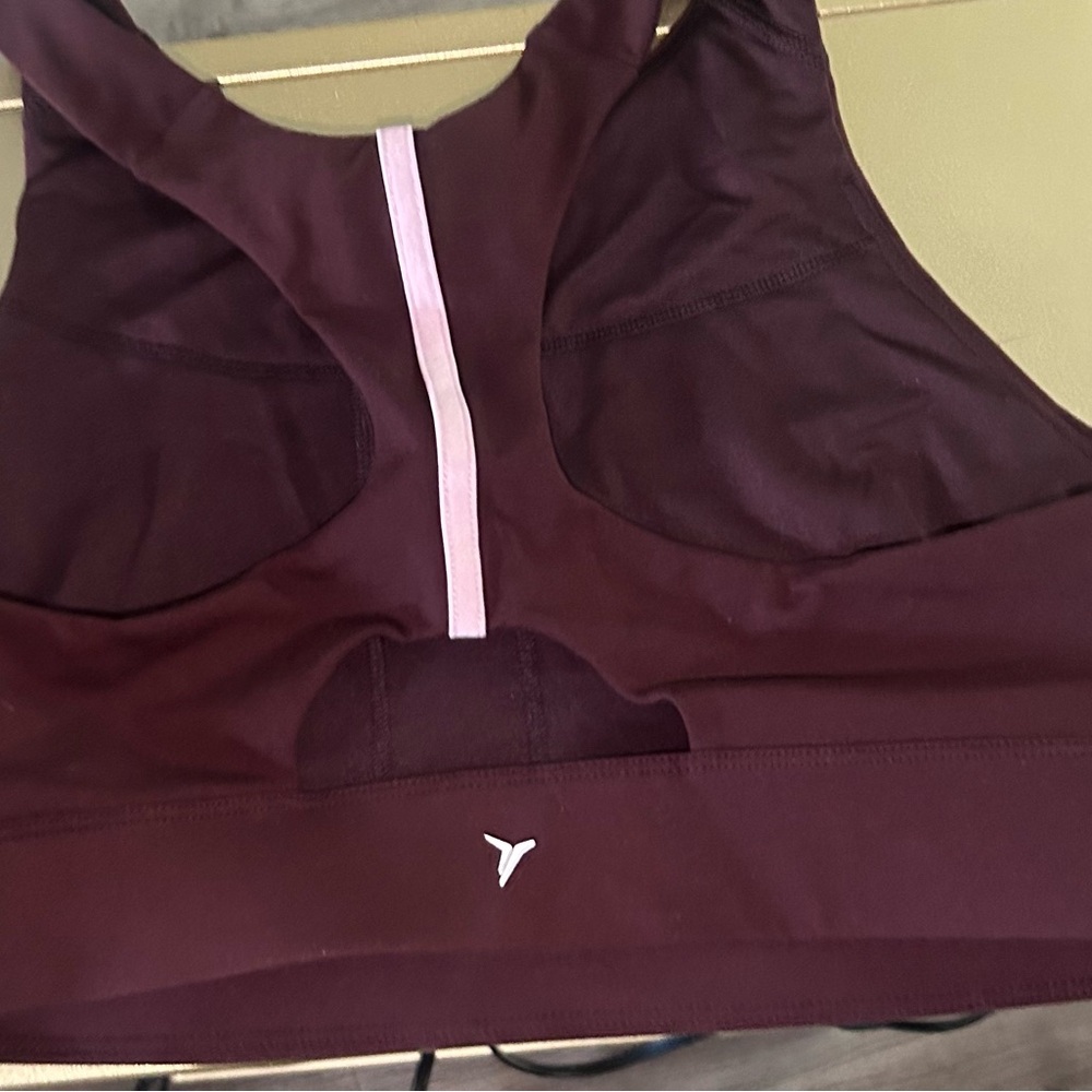 Burgundy Sleeveless Sports Bra/Top - Picture 2 of 3